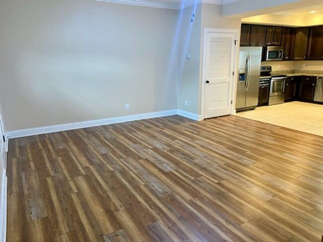 Photo - BEAUTIFUL TOWNHOME