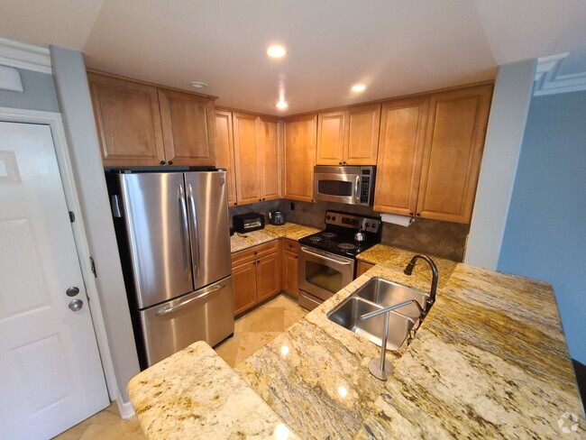 Building Photo - 1 bed 1 bath in UTC with great amenities P... Unit 5309 Rental