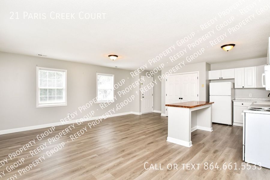 2 Bed / 2 Bath near Paris Mountain and Dow... Apartment Greenville