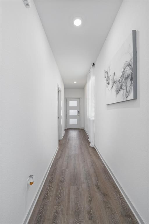 Photo - 120 Scarborough Wy