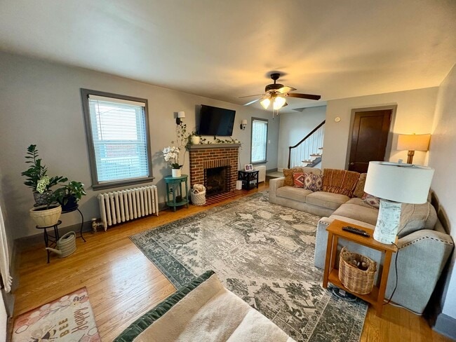 Photo - 3 Bedroom 1 Bathroom in Harrisburg!