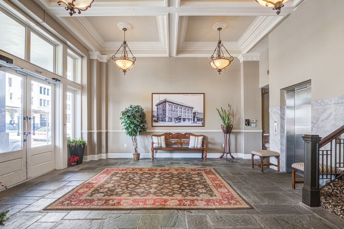 Photo - 202 Rosenberg St