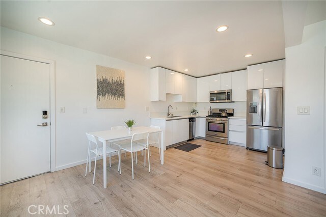Photo - 11918 Hart St Unidad 4