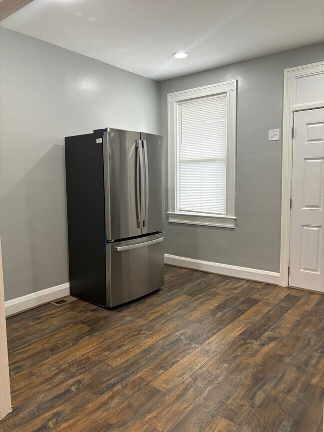 Photo - Beautifully Remodeled 2BR Home with Den an...
