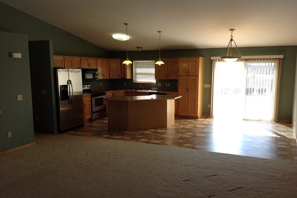 Photo - Beautiful 5 bedroom, 3 bathroom Country Home with Barn!