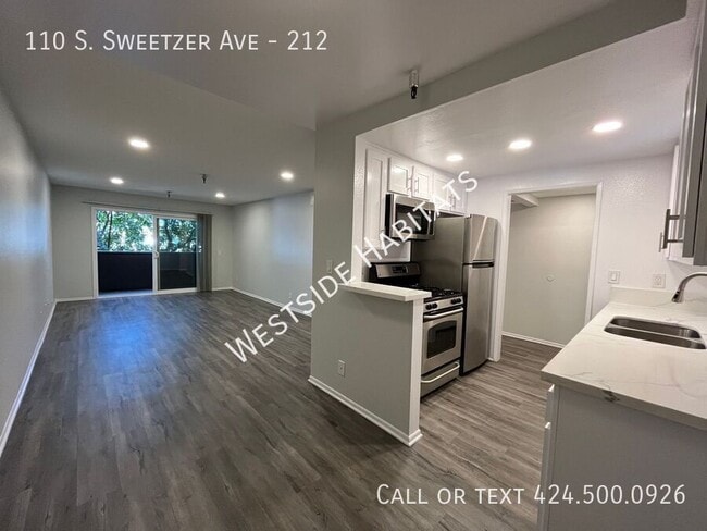 Building Photo - 110 Sweetzer Ave Unit 212 Rental