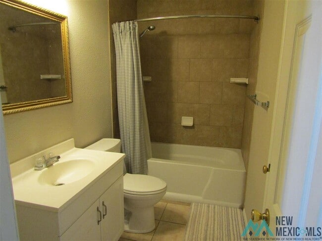 Photo - 901 S 10th St