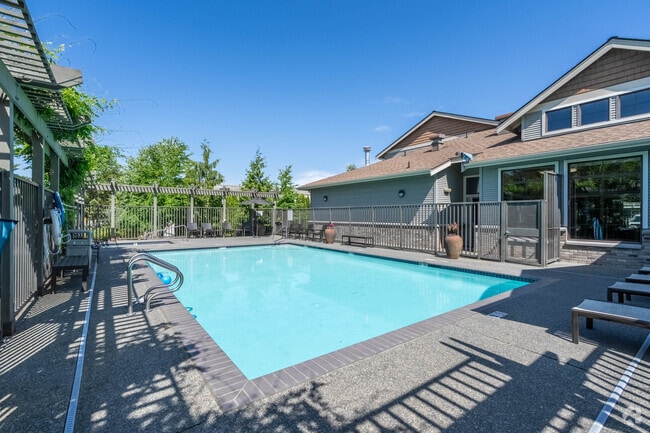 Building Photo - Willow Tree Grove Rental