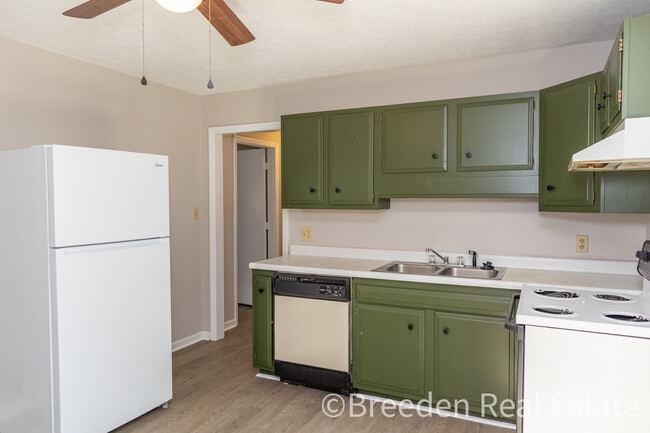 215 N Anderson St Unit 215-E