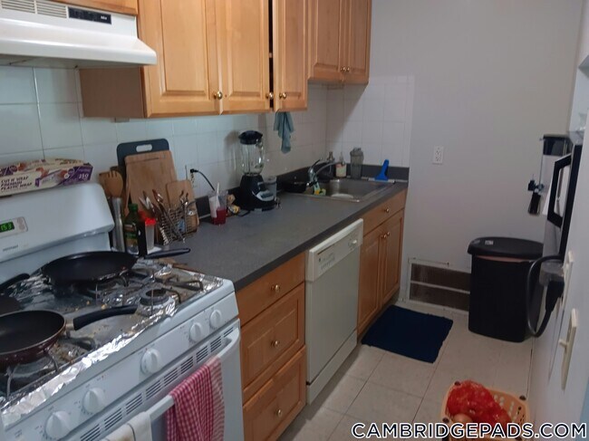 Photo - 20 Hubbard Ave Unit 7