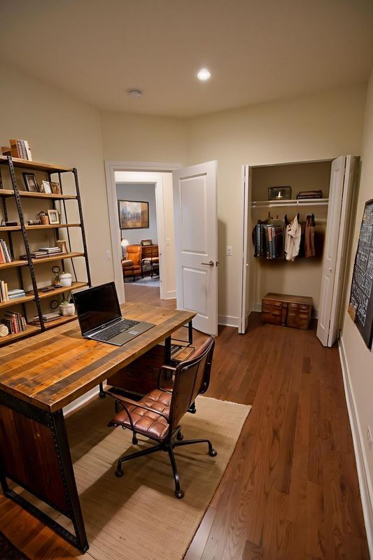 3232 N Clark St Unit 3232-3F