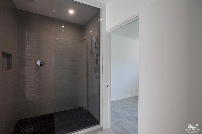 Photo - 73401 Royal Palm Dr Unit B