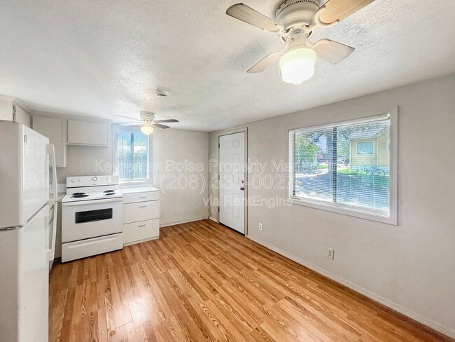 Photo - 1819 Arthur St Unit C