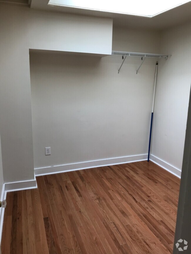 Building Photo - 465 Commonwealth Ave Rental