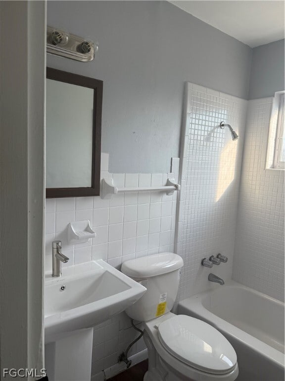 Photo - 303 Canyon Dr N