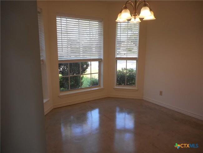 Photo - 106 Gemini Ct House
