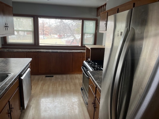 Photo - 5300 W Superior St