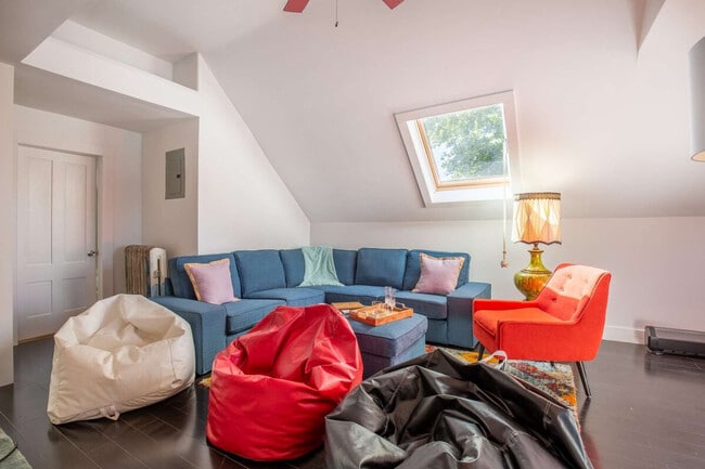 Photo - 10 Smith St Unit ID1045431P