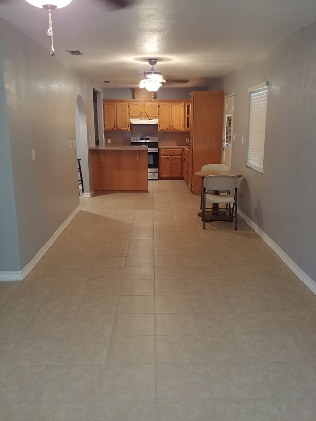 Photo - 1421 W Madison Ave