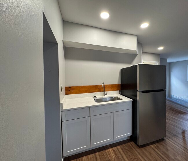 Photo - 114 Clinton Street Unidad 2FL