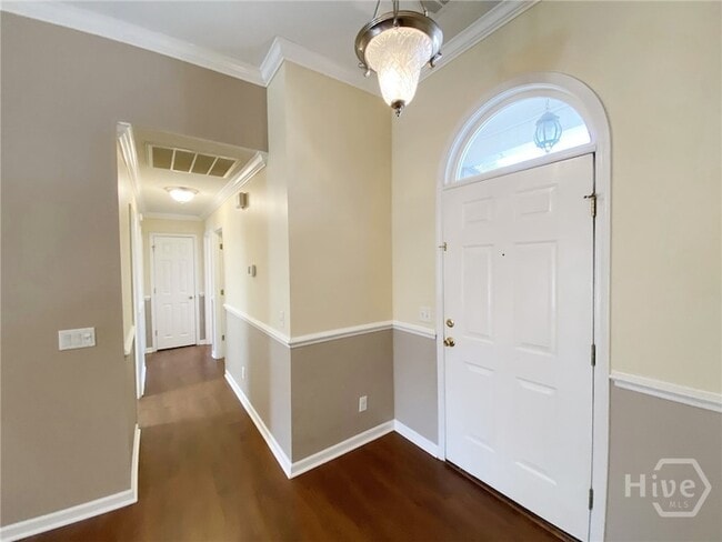 Photo - 197 Lewis Dr