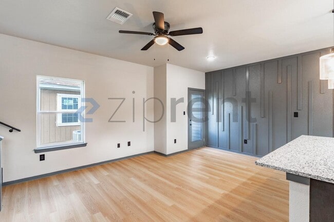 Photo - Unit A