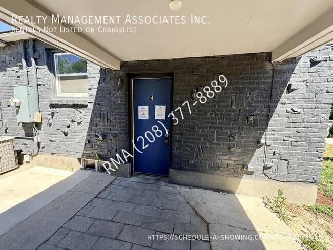 Photo - 123 S Holly St Unit B