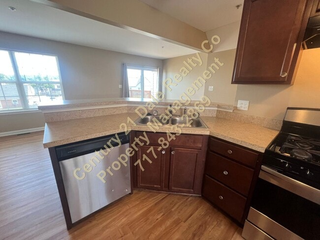 210 Royal Dr