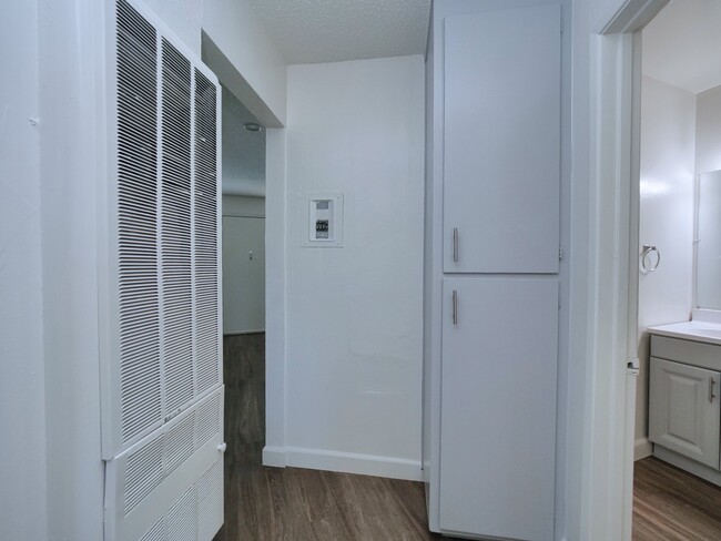 Orange Grove Apartments