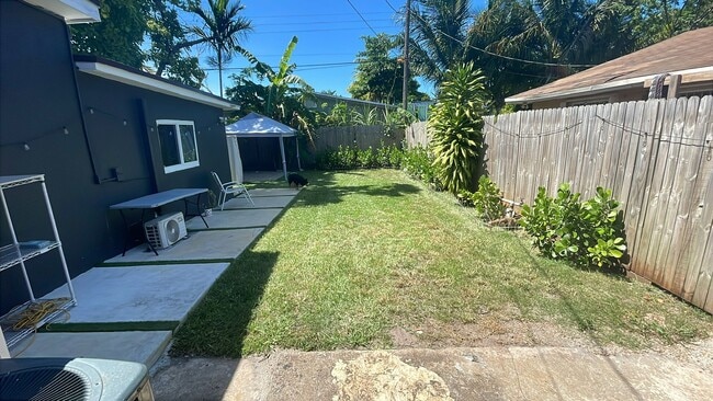 Photo - 451 NW 82nd St