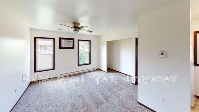 7123 N Springboro Pike