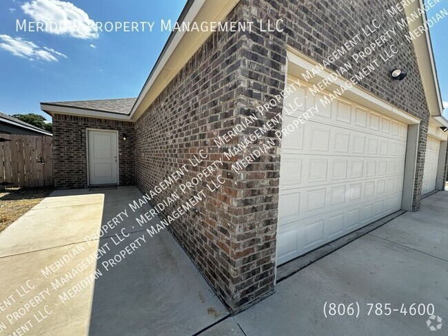 Building Photo - 5525 Itasca- Rental