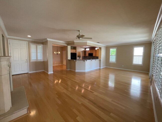 Photo - BEAUTIFUL DEL WEBB 55+ ADULT COMMUNITY TAH...