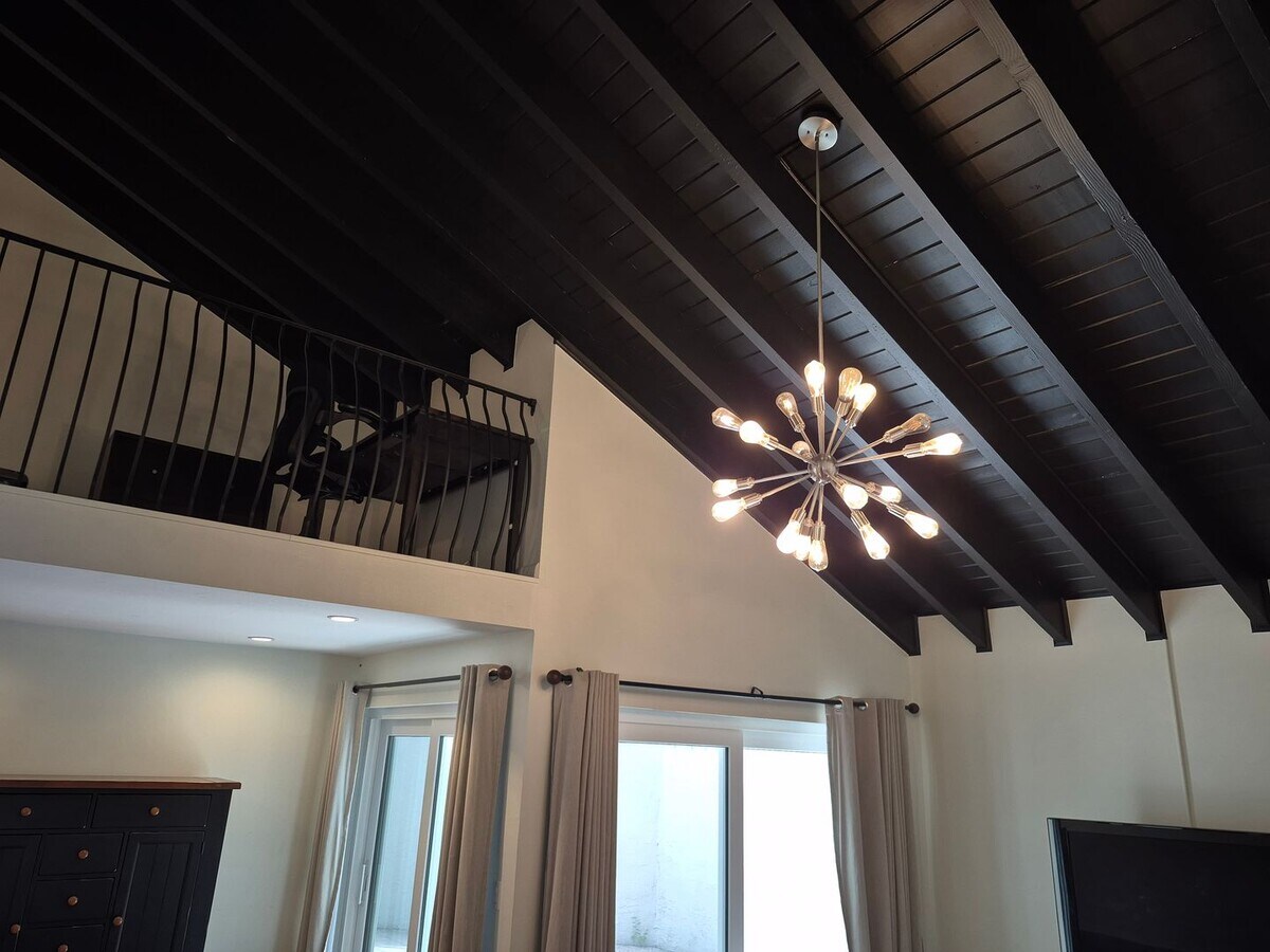 Photo - Rare 4-Bedroom Clearwater Townhome