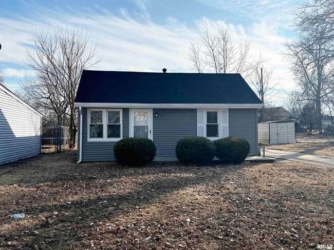 Photo - 2022 W Richwoods Blvd