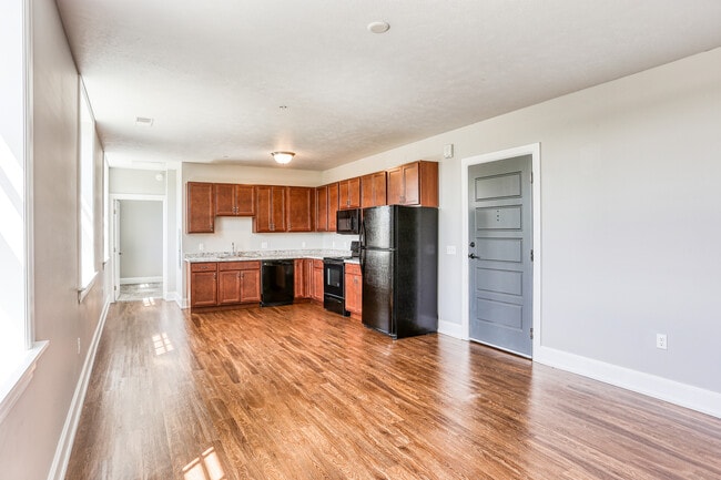 Photo - Abigail Senior