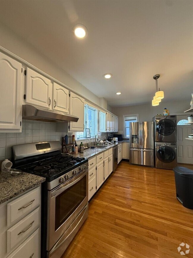 Building Photo - 15 Boston Ave Unit 1 Rental