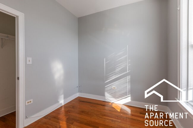 Photo - 4736 W Armitage Ave Unit 1