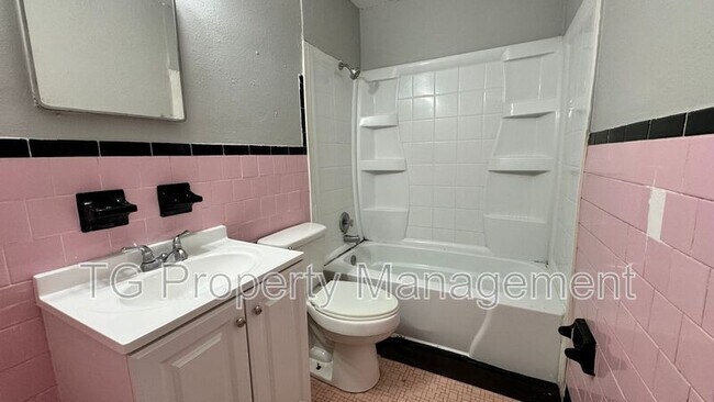 Photo - 7459 Grant Ave