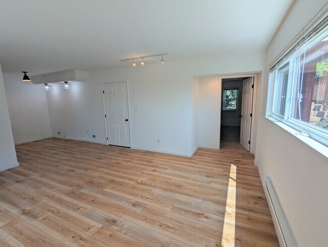 Photo - 1059 Cragmont Ave