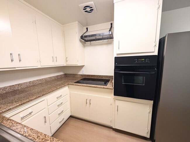 Photo - Remodeled two bedroom flat on the ground level Unit 1