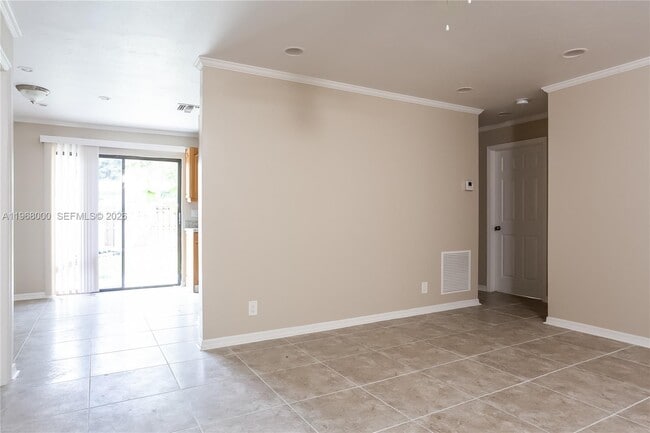 Photo - 848 Arlington Dr