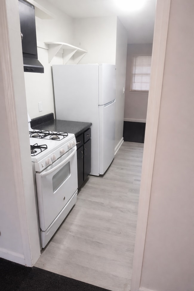 Photo - 2810 Carriage Dr