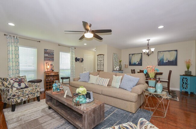Photo - 10264 Briar Forest Dr Unit True