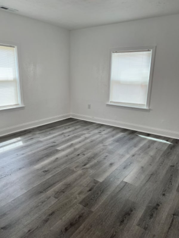 Photo - 127 A E Woodrow St