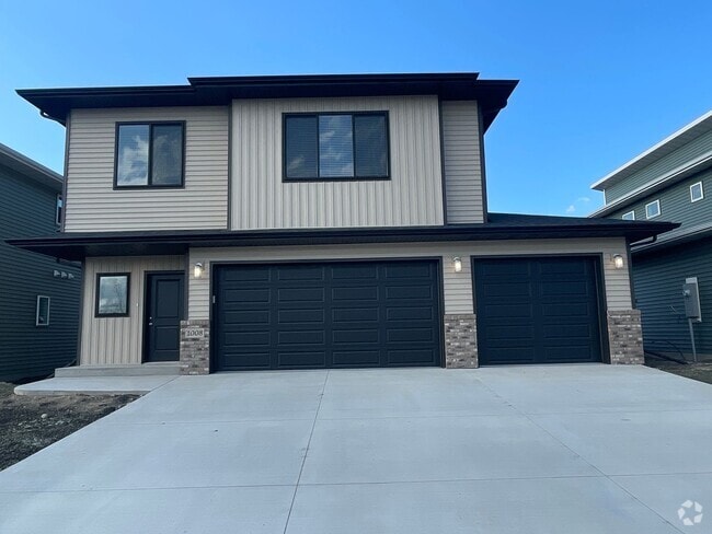 Building Photo - Newly Built in the Wilds neighborhood of W... Rental
