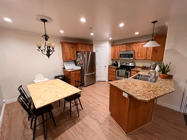 Spacious Kitchen