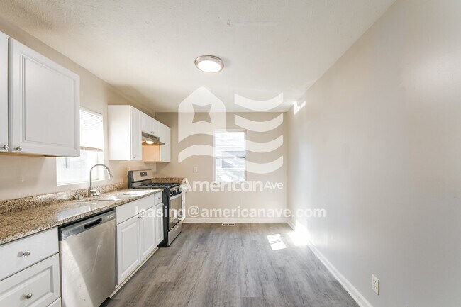 Photo - 3608 N Sadlier Dr