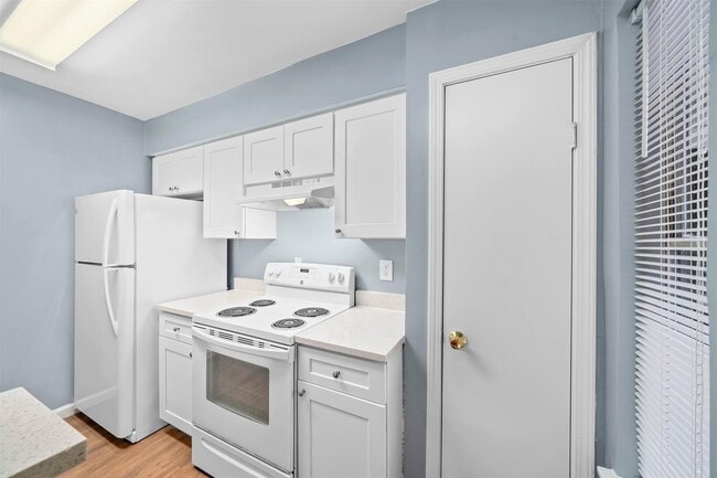 Photo - 6415 S Lake Houston Pkwy Unit 502