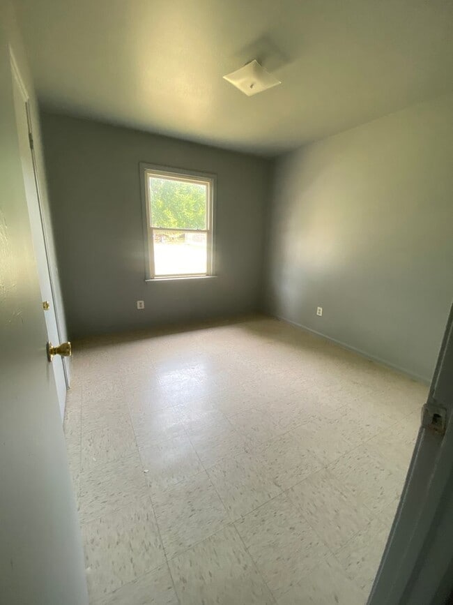 Photo - 3BEDROOM HOME IN NORTHGATE NEIGHBORHOOD